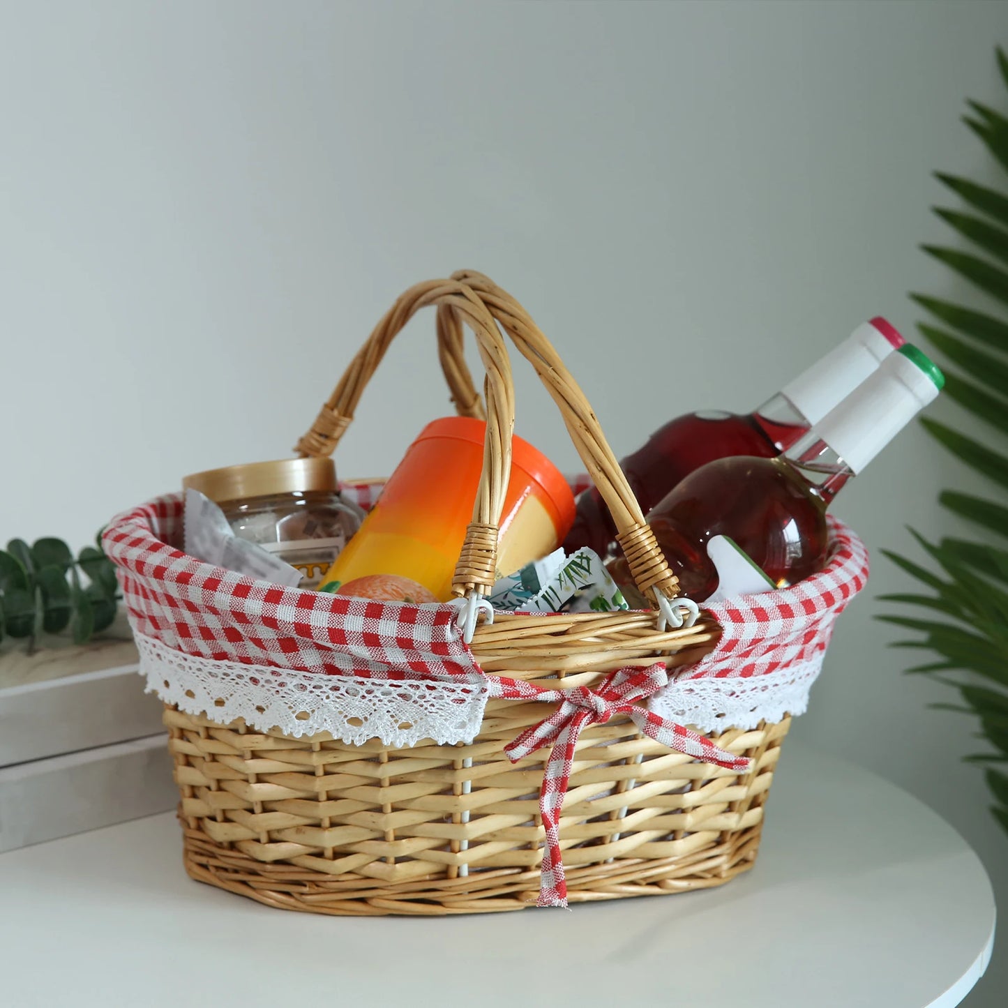 Woven Picnic Basket Woven Basket Folding Handle Portable Eco Friendly Rattan Picnic Basket for Bathroom Gift Rattan Woven Basket