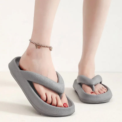 Summer Flip Flops Flat Platform Comfy Women Soft Sole Beach Slippers Fashion Sandals House Bathroom Non-Slip Thick Soled Shoes