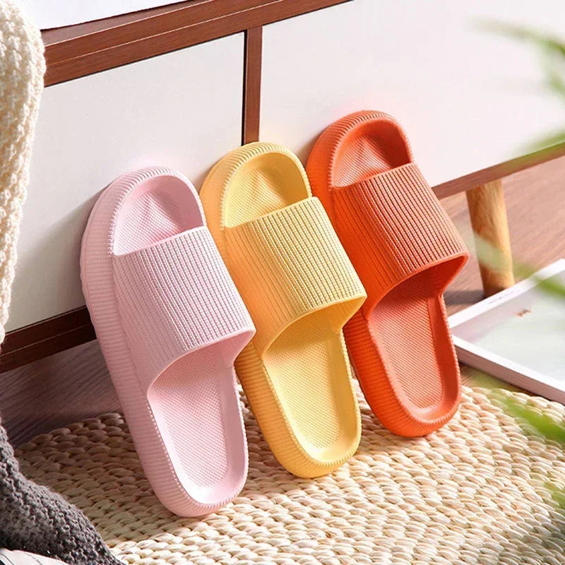 High quality Women Thick Slippers Indoor Home Eva Soft Sole Pillow Slides Sandals Woman Summer Non Slip Beach Flip Flops New