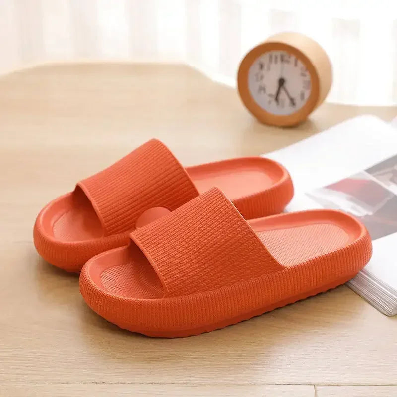 High quality Women Thick Slippers Indoor Home Eva Soft Sole Pillow Slides Sandals Woman Summer Non Slip Beach Flip Flops New