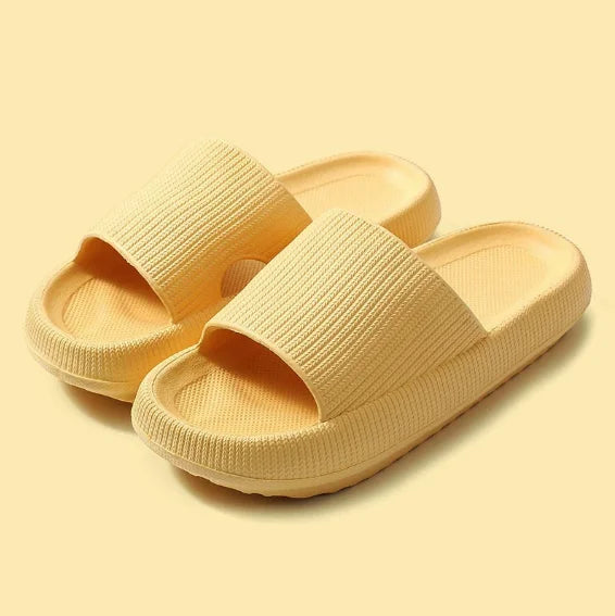 High quality Women Thick Slippers Indoor Home Eva Soft Sole Pillow Slides Sandals Woman Summer Non Slip Beach Flip Flops New